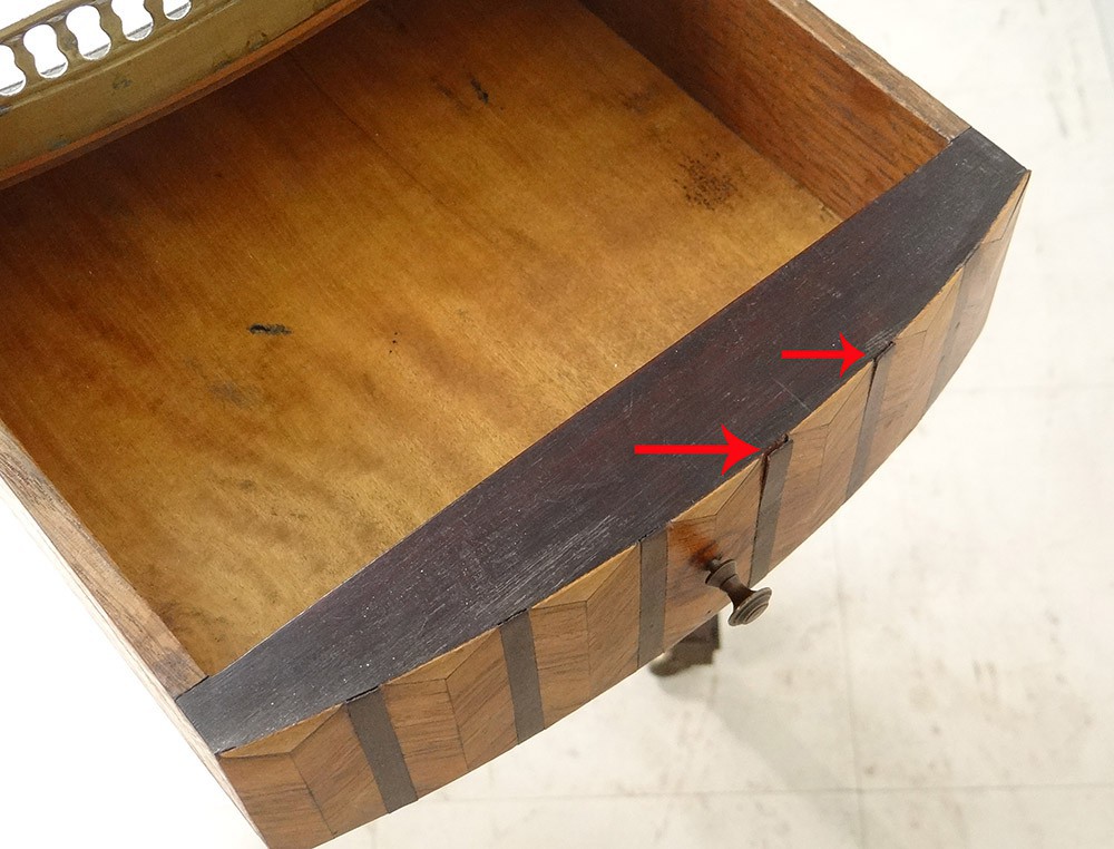 Table bouillotte Louis XVI marqueterie marbre blanc laiton doré XIXème -> Marbre Blanc Dorure Metal Table Table bouillotte Louis XVI marqueterie marbre blanc laiton doré XIXème -> Marbre Blanc Dorure Metal Table