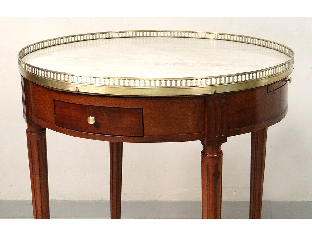 Table bouillotte Louis XVI acajou marbre blanc laiton doré XIXème siècle -> Marbre Blanc Dorure Metal Table Table bouillotte Louis XVI acajou marbre blanc laiton doré XIXème siècle -> Marbre Blanc Dorure Metal Table