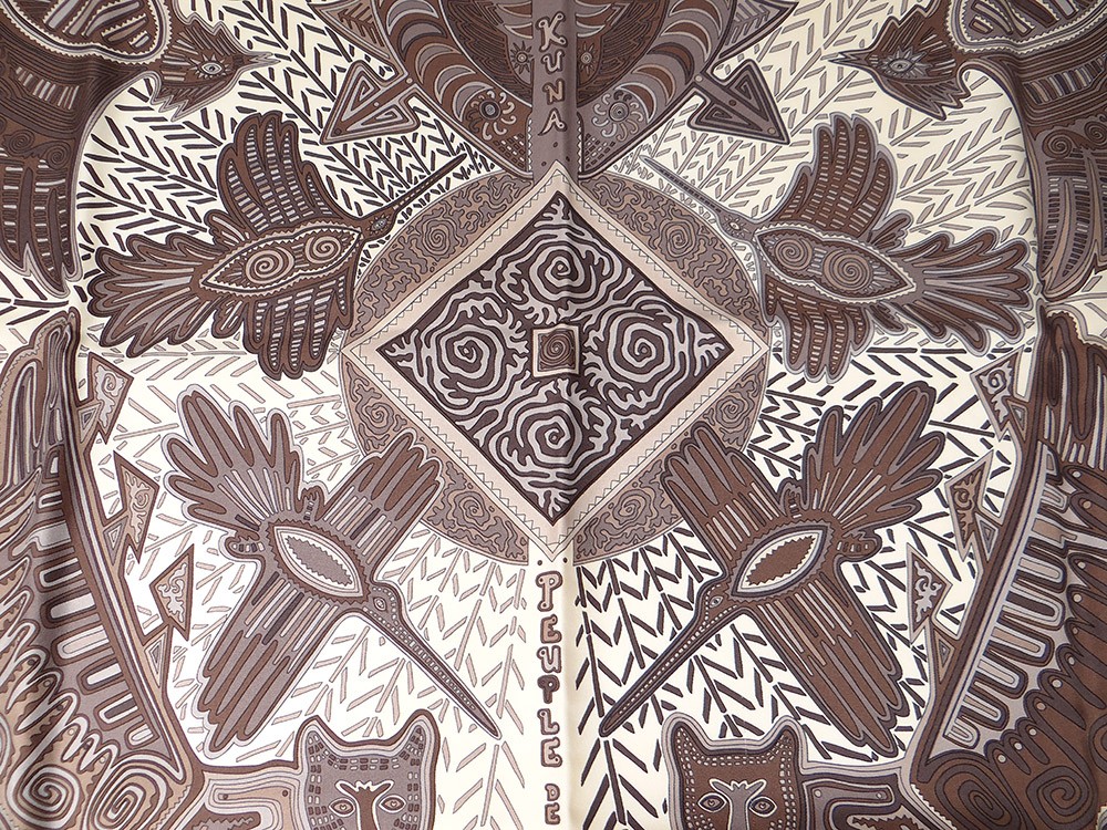 Foulard Hermès Carré 90x90 En Soie - Motif Légende Kuna (Peuple De Panama) - Neuf Avec étiquettes