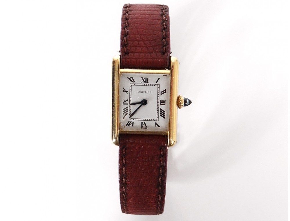 Montre de femme Tank Solo Cartier or 18K bracelet cuir watch XXème siècle