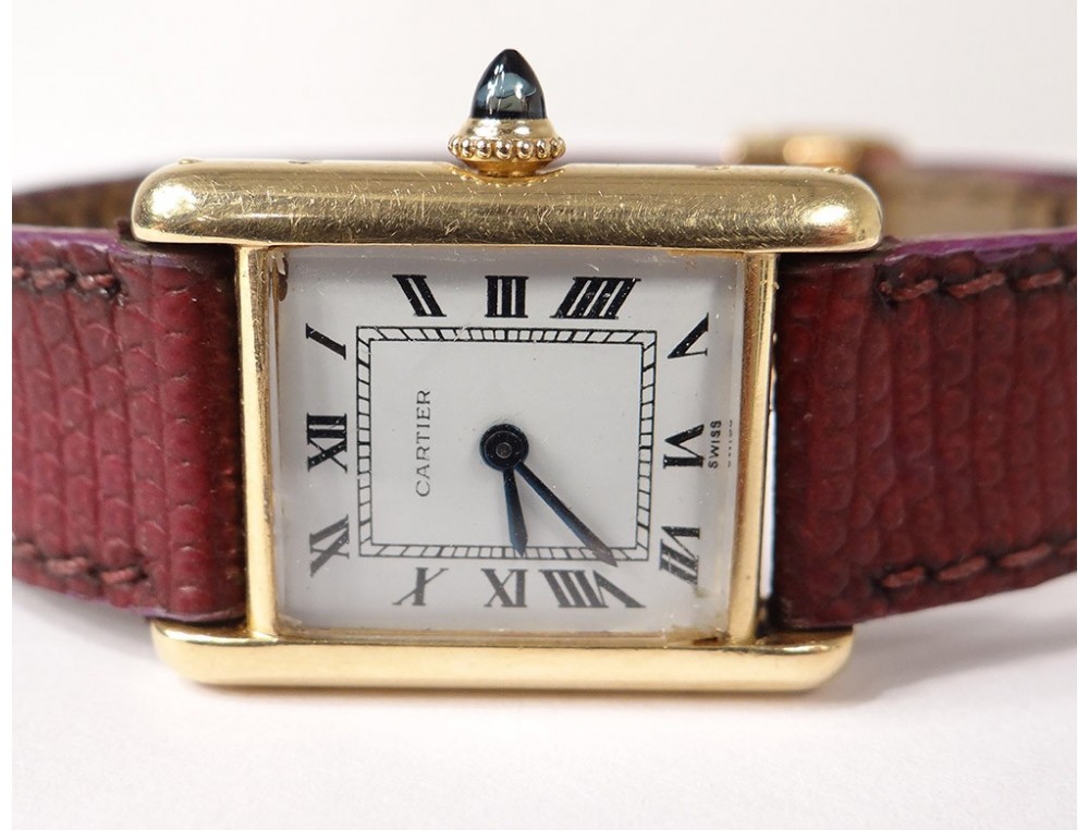 Montre de femme Tank Solo Cartier or 18K bracelet cuir watch XXème siècle