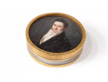 Round box miniature portrait noble man Chasselat solid gold 1809 nineteenth