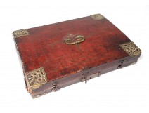 Writing case of travel box embossed leather gilded brass seventeenth eighteenth century