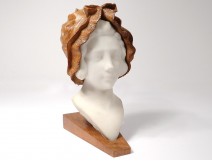 Sculpture head young woman Carrara marble carved wood Holland XIX