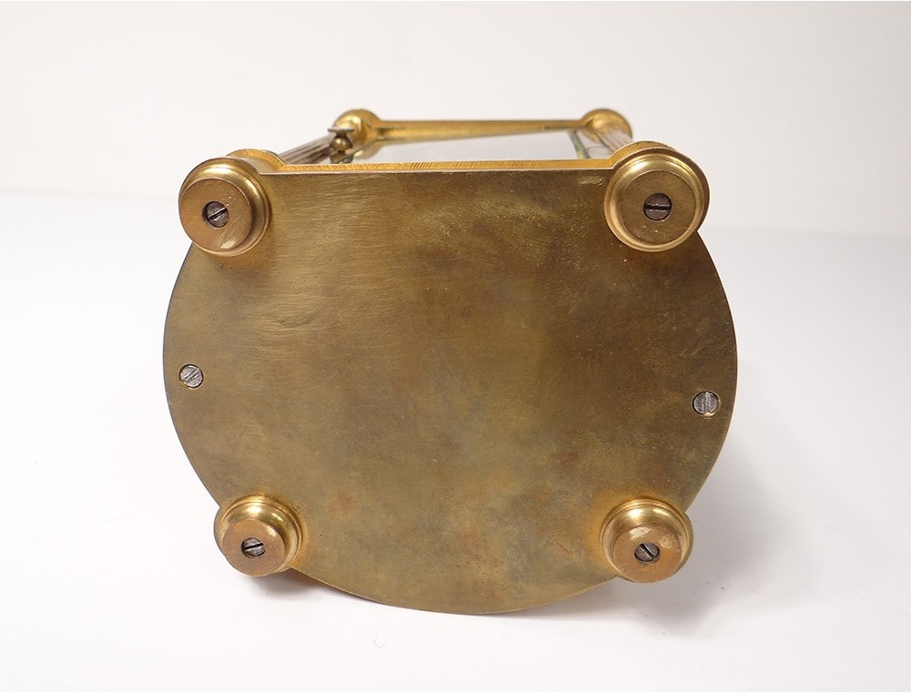 Pendulette De Voyage Vintage En Cuivre - Années 1920 - Dimensions 10,5x7,5x5,5 Cm - Occasion