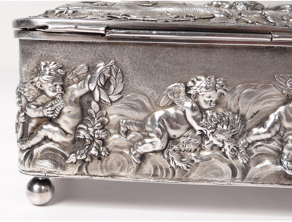 Box box metal silver angels musicians Jarry Brothers Paris XIX