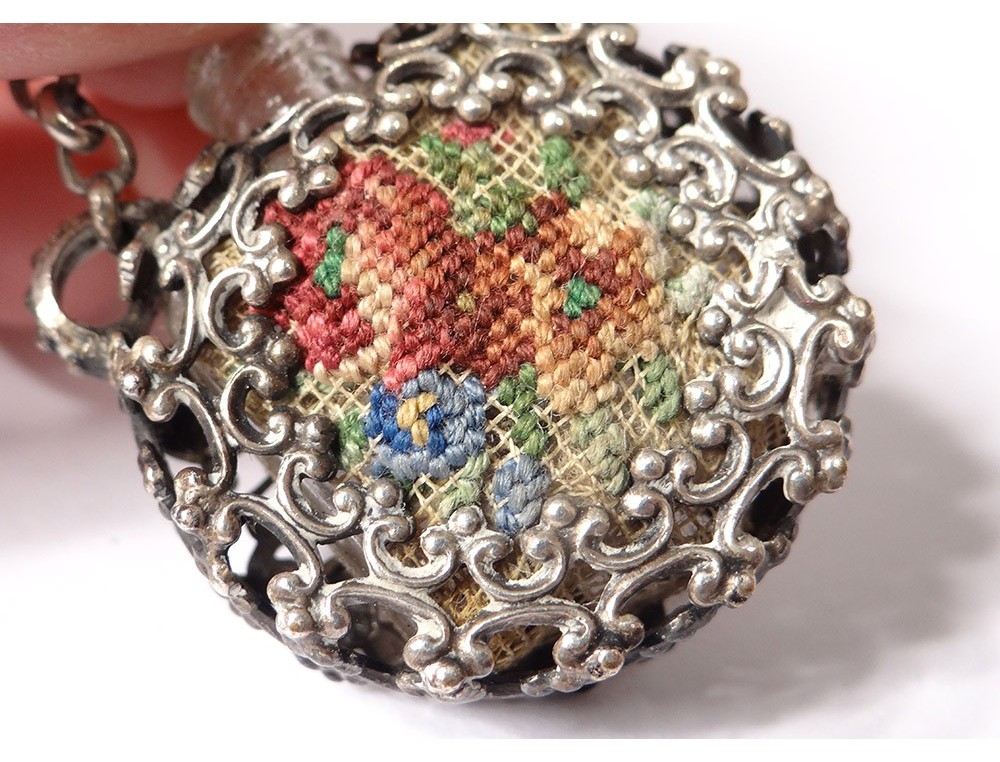 Broche Filigrane Métal Argenté Du Début XXème - Bijou Ancien, Vintage, Plaqué Argent