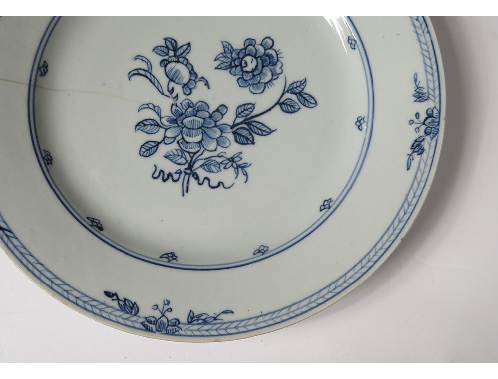 Hollow plate porcelain plate Company India whiteblue garden Kangxi 18th