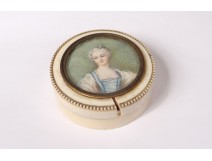 Small ivory round box miniature portrait young romantic woman nineteenth