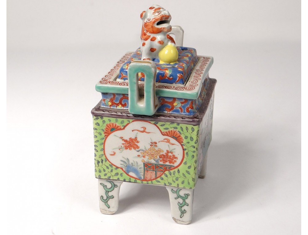 Petit Brule Parfum Porcelaine Chinoise Chien Fo Personnages Paysage Xxeme