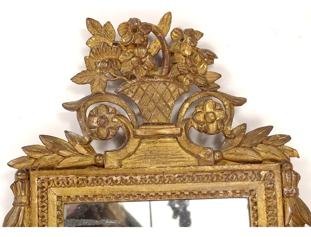 Grand Miroir Louis XVI En Bois Sculpté Doré à La Feuille D'or, Plateau Marbre Blanc Carrare XVIIIème