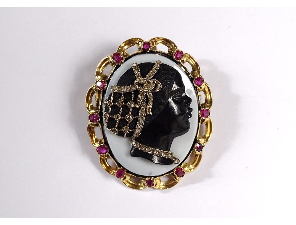 Broche Pendentif Ancienne - Camée Onyx Et Or Jaune 18 Carats - Longueur 3.3 Cm