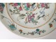 Pair dishes porcelain plates China characters Tongzhi gardens eighteenth