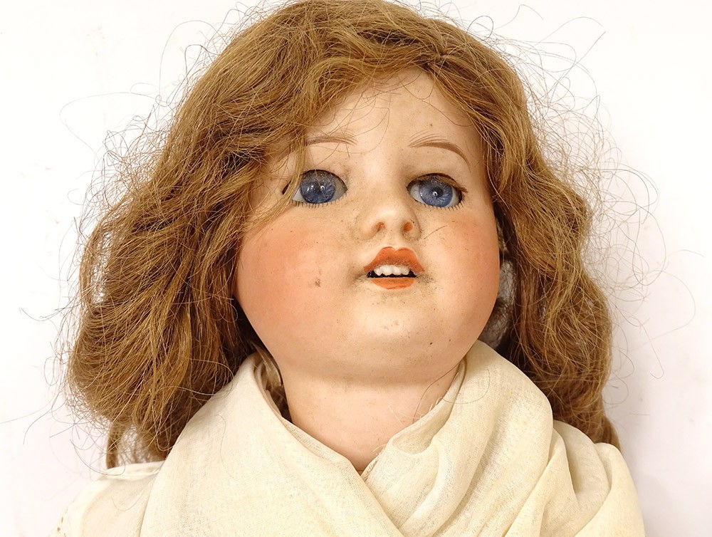 Poupée Ancienne SFBJ 60 Paris – Taille 7 – Yeux Dormeurs – Vêtements D'époque – Objet De Collection