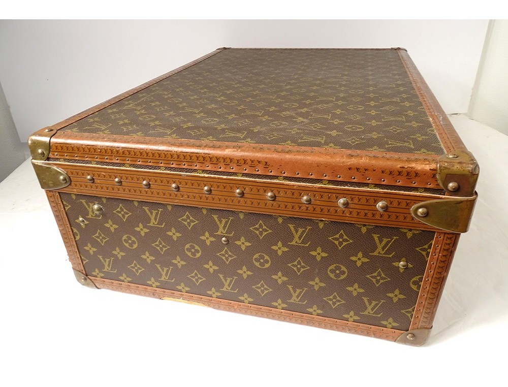 old louis vuitton suitcase