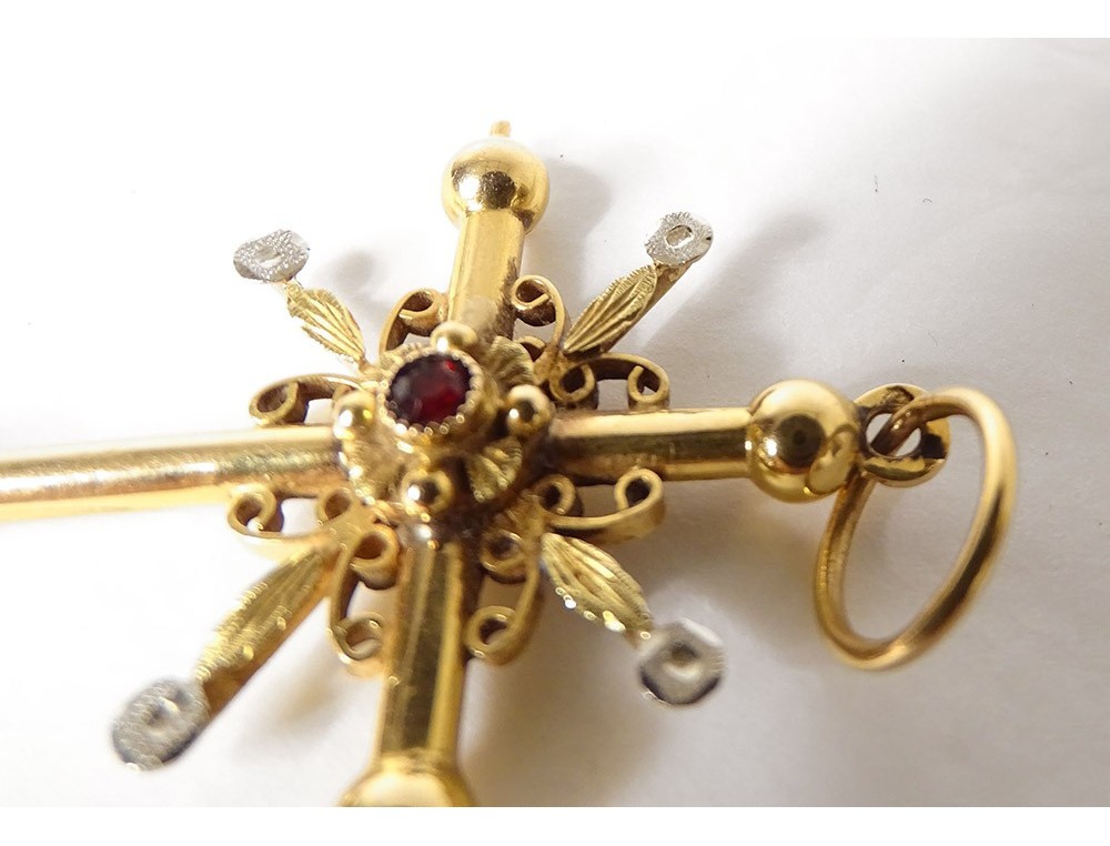 Ecrin Vintage En Velours Rouge Pour Bijoux - Ancien, Probablement Pour Croix Ou Plaque Or 18 Carats