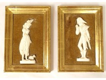 Pair of miniatures carved ivory bas-relief Dieppe Incroyable Merveilleuse XXth