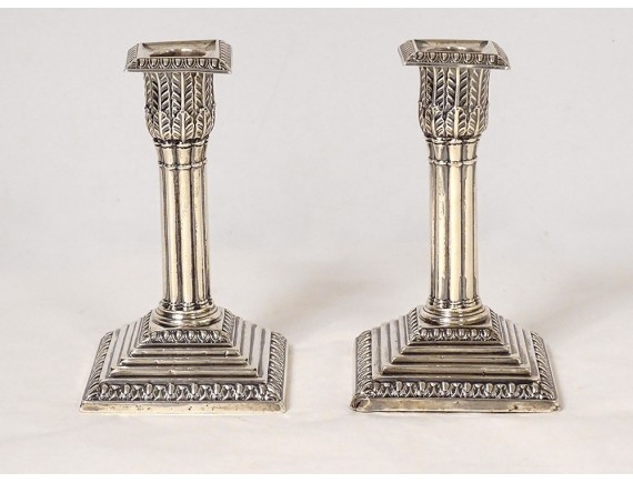 Paire de chandeliers anglais en bronze