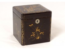 Lacquered wood tea box Japan bird butterfly flowers early 20th century