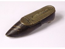 Small pyrogenic snuffbox metal embossed paper shoe Nineteenth Fourvière