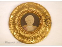 Round frame miniature carved gilt 18th