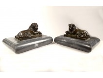 Pair bronze paperweight sculptures lying lions gray marble 18th century