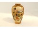 Small porcelain vase Satsuma Japan geisha characters signed 19th century