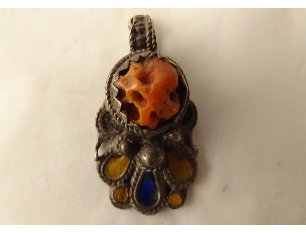 Pendentifs Algérie – Design Typiquement Kabyle, Perles Rouges, Neufs Sans Emballage