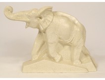 Sculpture éléphant céramique blanche craquelée signée Dolly Art Déco XXè