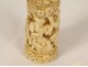 Etui cylindrique à message ivoire sculpté personnages Haute Epoque XVIème