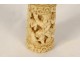 Etui cylindrique à message ivoire sculpté personnages Haute Epoque XVIème