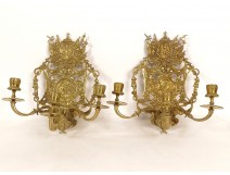 Paire appliques 3 feux bronze Louis XIV Armes France fleurs lys putti XIXè