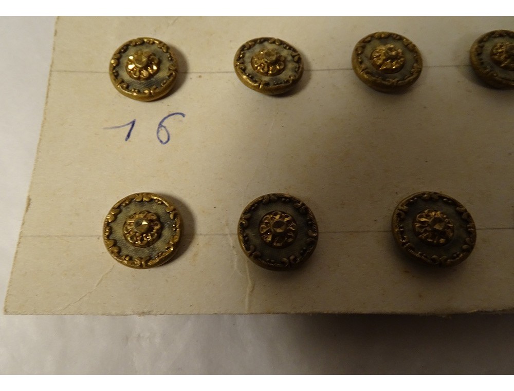 Lot De 16 Boutons Vintage Jaunes 2 Trous - Diamètre 1,1 Cm, Référence 4995