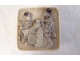 Paire boutons japonais ivoire sculpté personnages geishas Meiji Japon XIXè