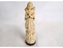 Sculpture ivoire Goa Vierge Marie angelots travail indo-portugais début XIXè