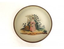 Boîte ronde dorée fixé sous verre femme élégante paysage romantique XIXème