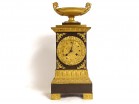 Pendule borne bronze doré coupe fleurs palmettes Restauration XIXème siècle