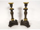 Paire bougeoirs flambeaux bronze chapiteaux Napoléon III XIXème siècle