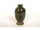 Petit vase porcelaine Sèvres vert moucheté monture métal début XXème siècle