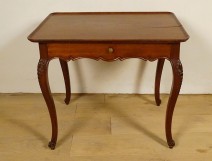 Port cabaret table Louis XV Bordelaise solid mahogany eighteenth century