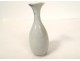 Small white blue porcelain vase China Vietnam bat 18th century