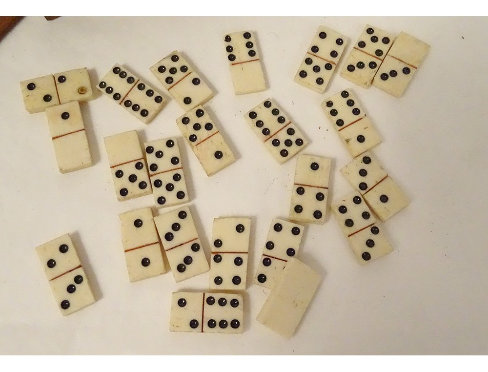ancien jeu de dominos en boite - os, ébène, laiton - Catawiki