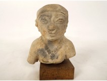 Fragment pre-Columbian sculpture man head Tumaco La Tolita terracotta