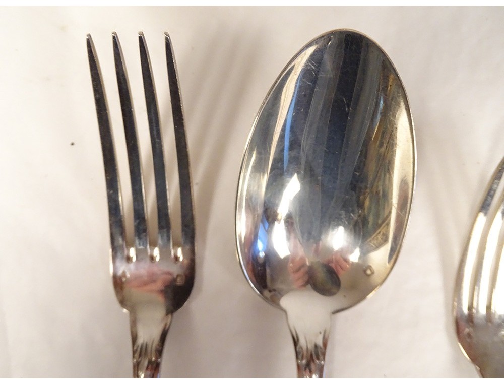 Orfèvre BANCELIN - Soupière en argent massif vers