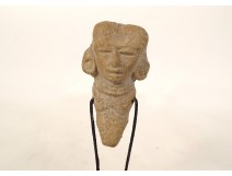 Fragment pre-Columbian sculpture man head Tumaco La Tolita terracotta