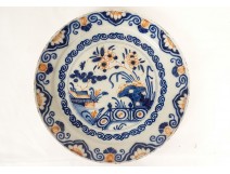 Delft earthenware plate dish Atelier Le Cerf Asian landscape decor 18th century