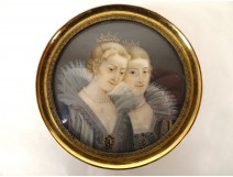 Round tortoiseshell box miniature painted portrait of Queen France Mary Stuart 19th