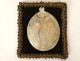 Mother-of-pearl medallion Nativity Virgin Mary crib Child Jesus son of gold 19th century
