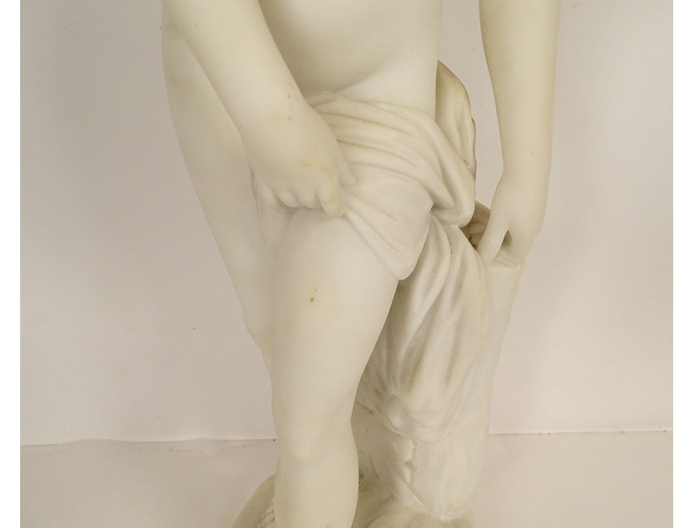 Carrara marble statue of a bathing nymph by Falconet Battiglia, 19th ...