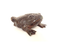 Okimono statuette weight lettered calligraphy bronze toad Japan 19th century
